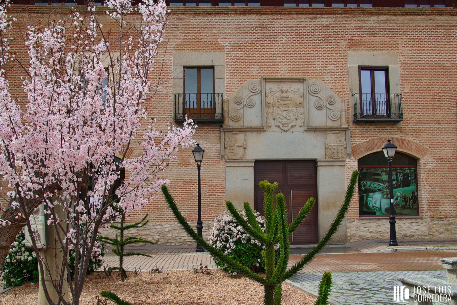 Fachada del Palacio de Cárdenas, sede de PsicoSalud Cárdenas en Arévalo